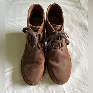 Unstructured by Clarks Boots Size 8 1/2